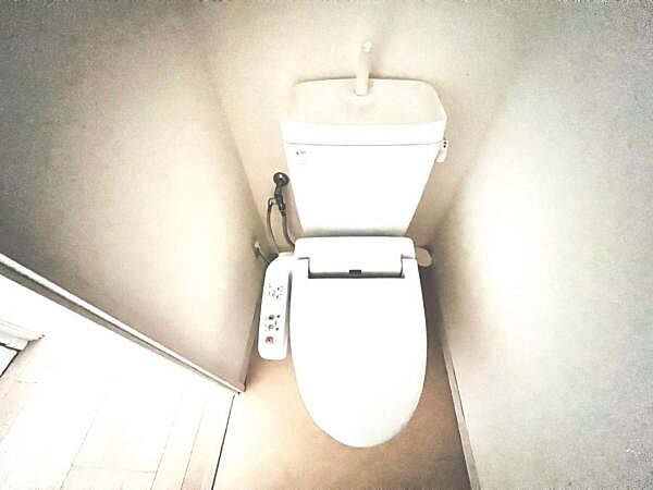 ほっと安らげるトイレ空間です。