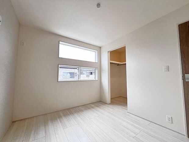 子供部屋にもちょうど良い大きさのお部屋です。