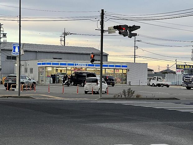 ローソン 寒川南インター店まで約420m(徒歩6分)
