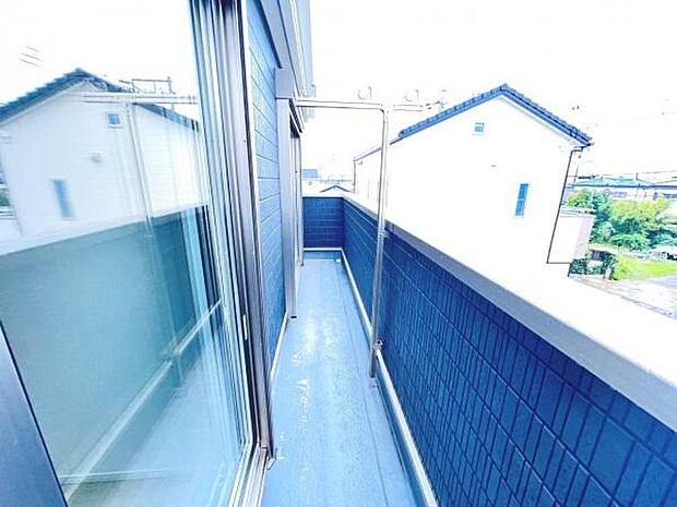 お洗濯ものを気持ち良く太陽の光で干せるのが嬉しいですね。