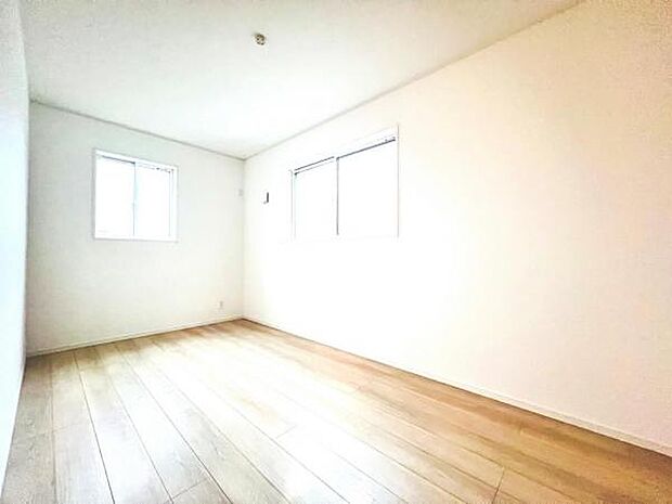 子供部屋にもちょうど良い大きさのお部屋です。