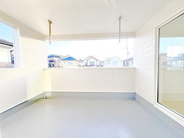 お洗濯ものを気持ち良く太陽の光で干せるのが嬉しいですね。