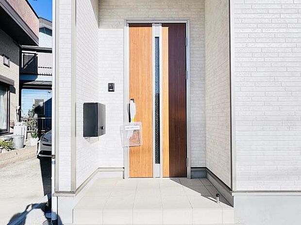 いつも気持ちよくご家族を迎えられる玄関です。