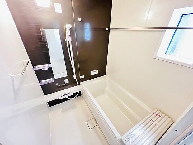 お風呂でほっとひといき。1日の疲れを癒しましょう。