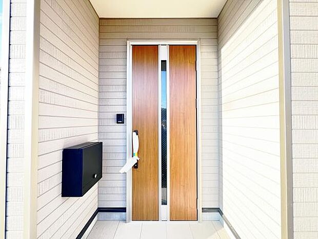 いつも気持ちよくご家族を迎えられる玄関です。