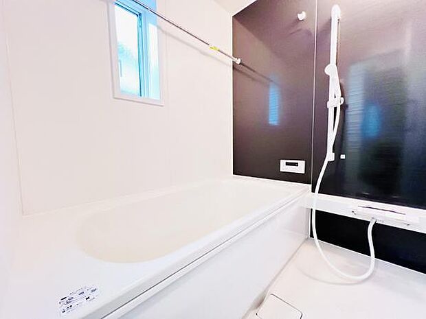 お風呂でほっとひといき。1日の疲れを癒しましょう。