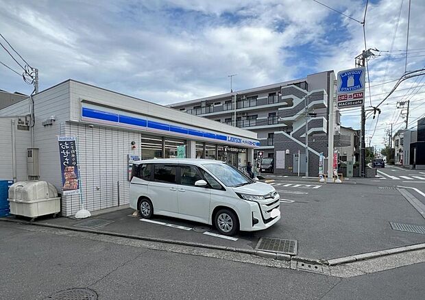 ローソン・スリーエフ 茅ヶ崎松林店まで約500m（徒歩7分）