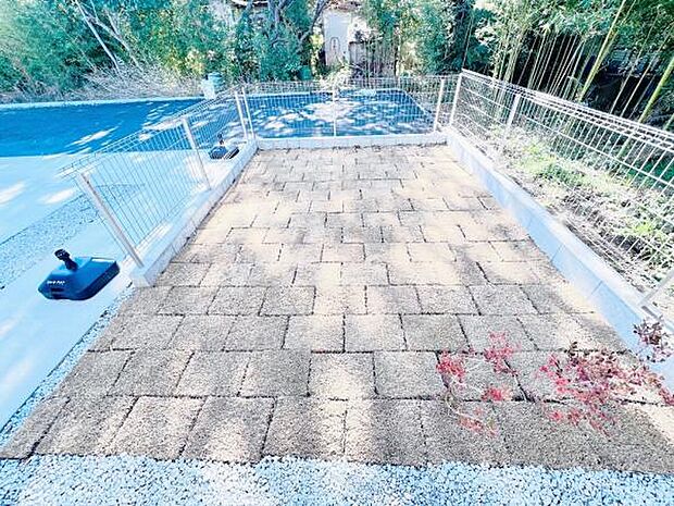 お庭スペースは、ガーデニングやお子様との外遊びなど多彩な用途でお楽しみいただけます。