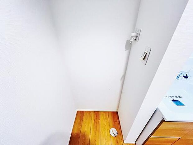 お天気を気にせずお洗濯ができ、室内干し可能です。