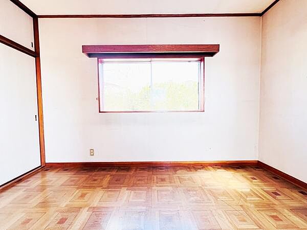 子供部屋にもちょうど良い大きさのお部屋です。