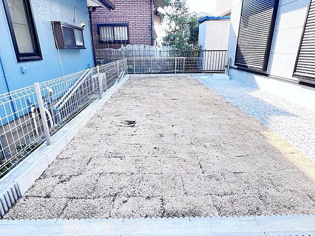 お庭スペースは、ガーデニングやお子様との外遊びなど多彩な用途でお楽しみいただけます。