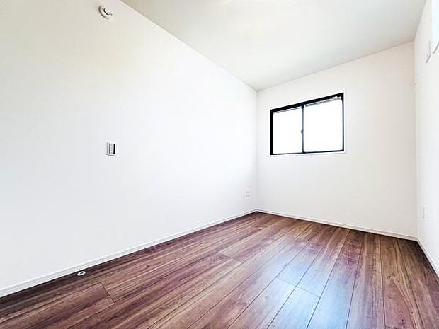 子供部屋にもちょうど良い大きさのお部屋です。