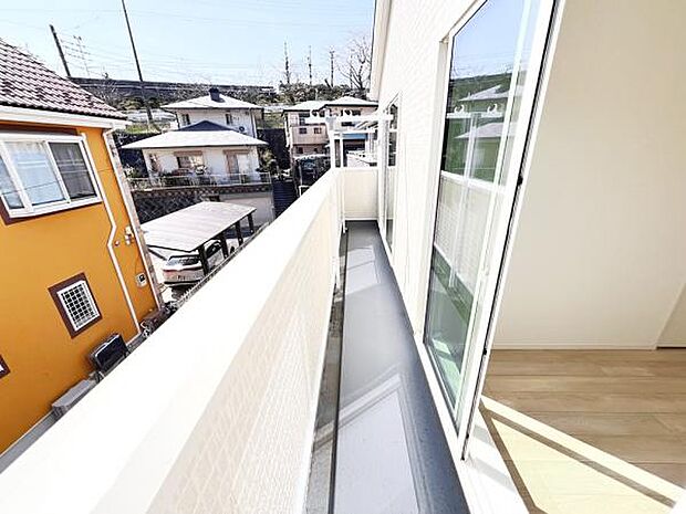 お洗濯ものを気持ち良く太陽の光で干せるのが嬉しいですね。