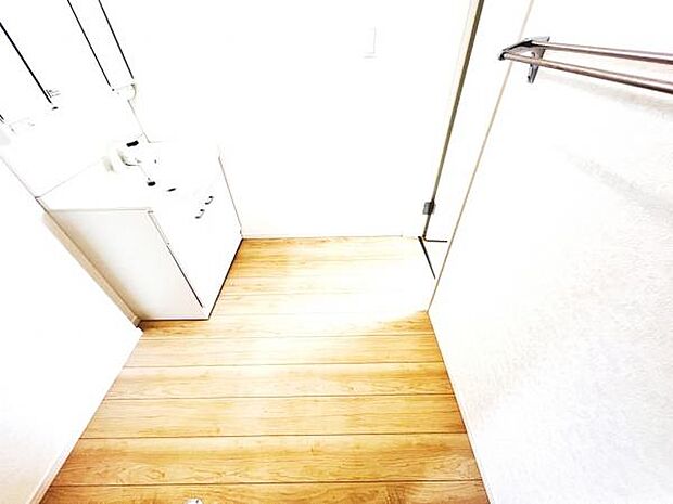 脱衣所は小さなお子様がいるご家庭にも重宝されます。