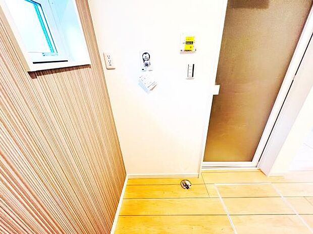 お天気を気にせずお洗濯ができ、室内干し可能です。