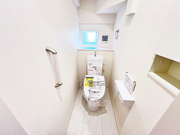 ほっと安らげるトイレ空間です。