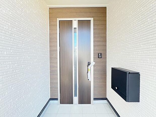 いつも気持ちよくご家族を迎えられる玄関です。