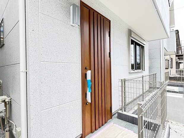 いつも気持ちよくご家族を迎えられる玄関です。