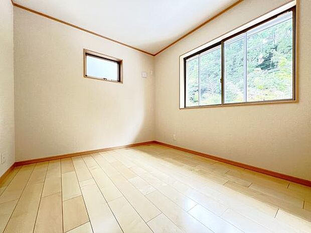 子供部屋にもちょうど良い大きさのお部屋です。