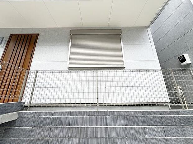 防犯設備のご紹介です。