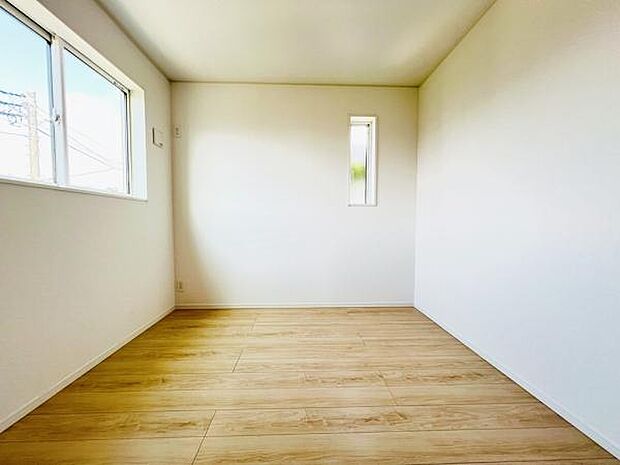 子供部屋にもちょうど良い大きさのお部屋です。