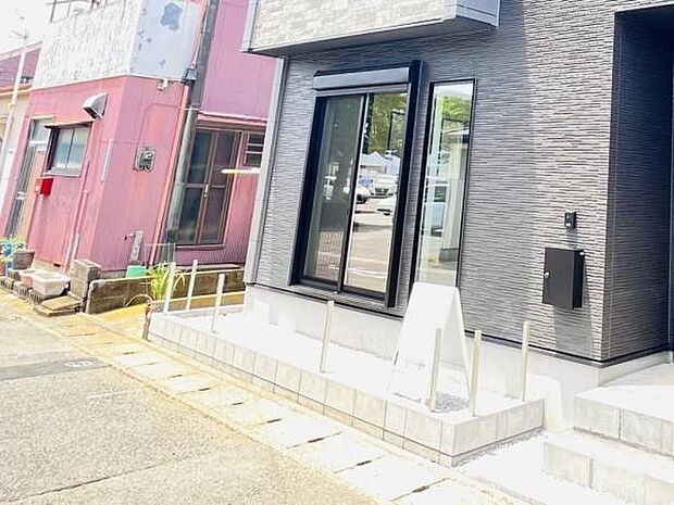 ガーデニングや家庭菜園で緑の潤い溢れる暮らしをお楽しみいただきます。