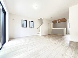 藤沢市本藤沢3丁目 戸建 2号棟