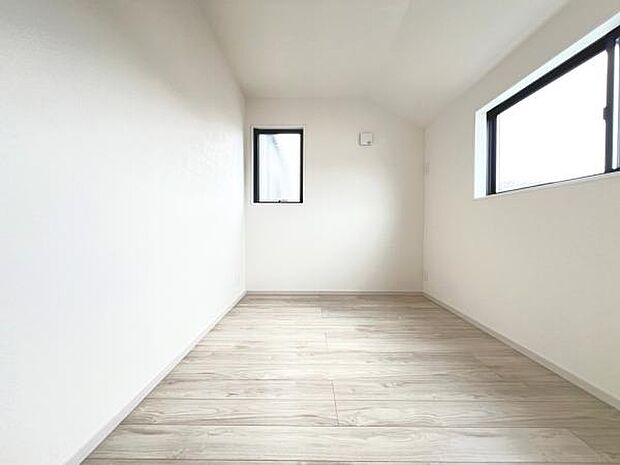 子供部屋にもちょうど良い大きさのお部屋です。