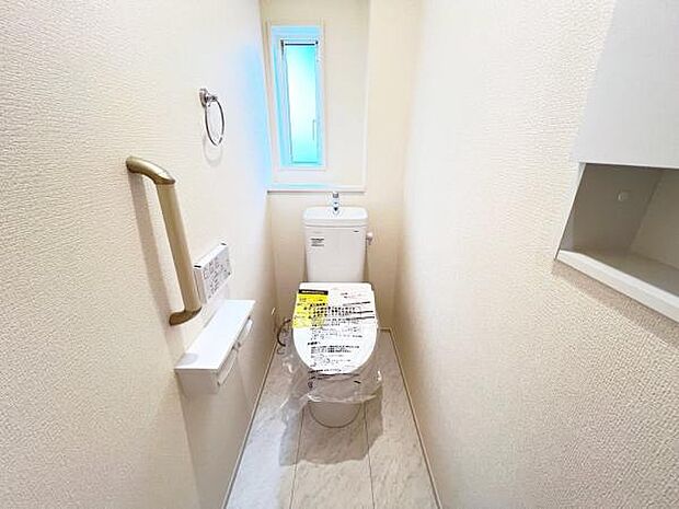 ほっと安らげるトイレ空間です。