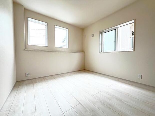 子供部屋にもちょうど良い大きさのお部屋です。