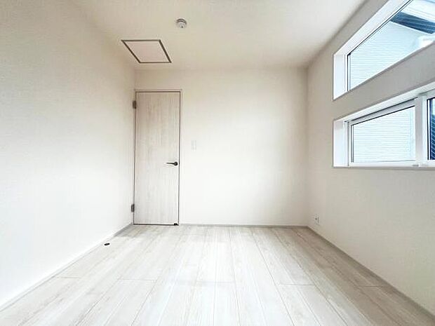 子供部屋にもちょうど良い大きさのお部屋です。