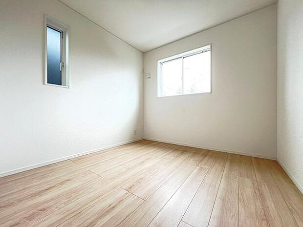 子供部屋にもちょうど良い大きさのお部屋です。