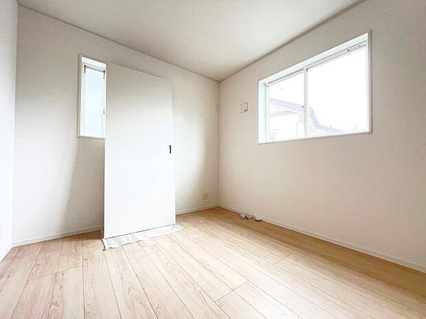 子供部屋にもちょうど良い大きさのお部屋です。