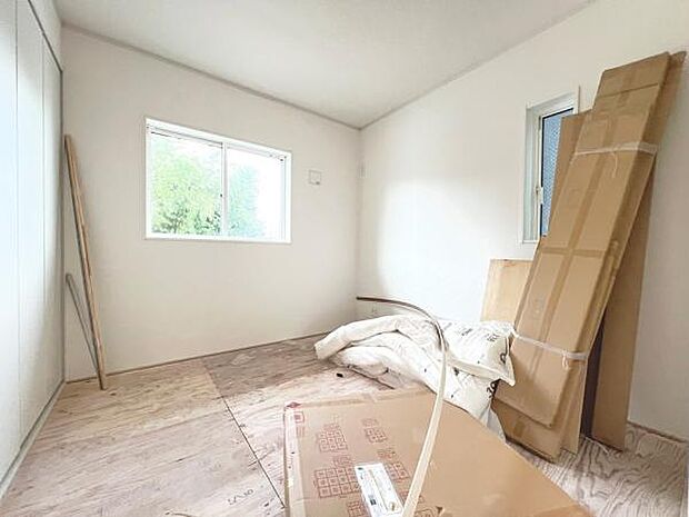 和室スペースです。畳のお部屋は寛げる空間ですね。