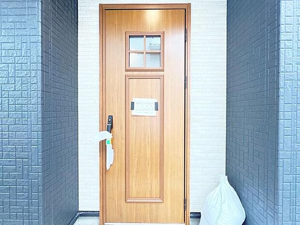いつも気持ちよくご家族を迎えられる玄関です。