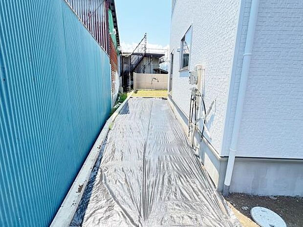 お庭スペースは、ガーデニングやお子様との外遊びなど多彩な用途でお楽しみいただけます。