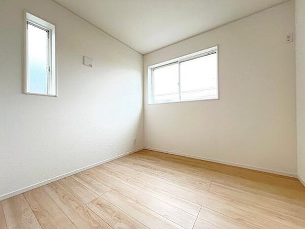子供部屋にもちょうど良い大きさのお部屋です。