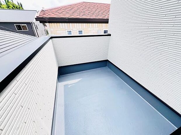 お洗濯ものを気持ち良く太陽の光で干せるのが嬉しいですね。
