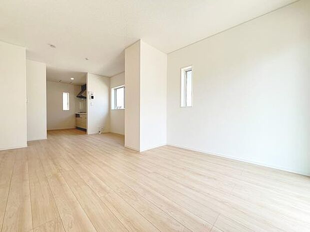 家族団らんの場所としてゆったりと居心地の良いリビングです。