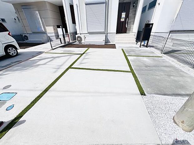駐車場ももちろん完備しておりますのでお車所有の方にも心強いです。