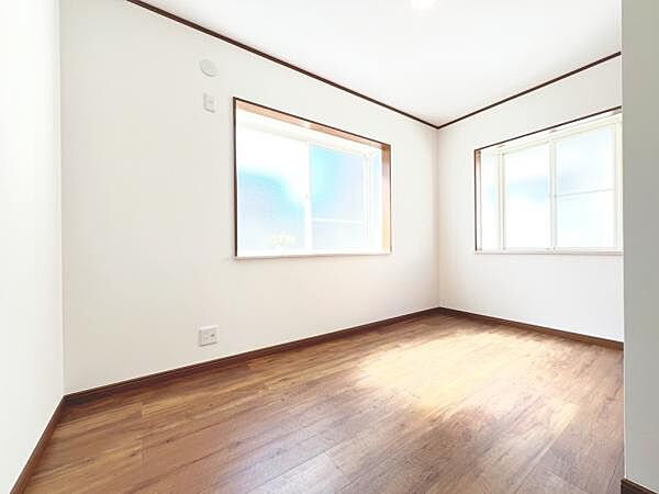 子供部屋にもちょうど良い大きさのお部屋です。