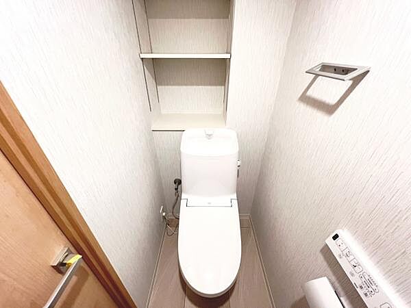ほっと安らげるトイレ空間です。
