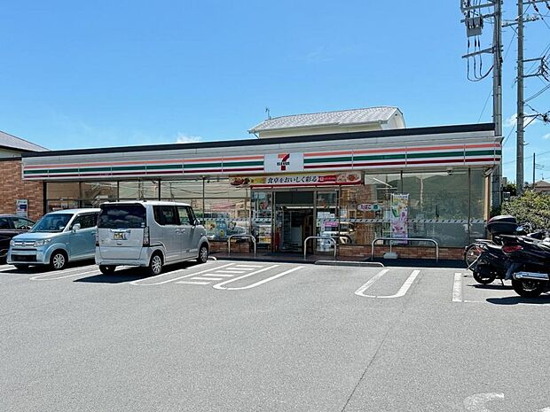 セブン-イレブン 秦野南矢名南店まで約540m（徒歩7分）
