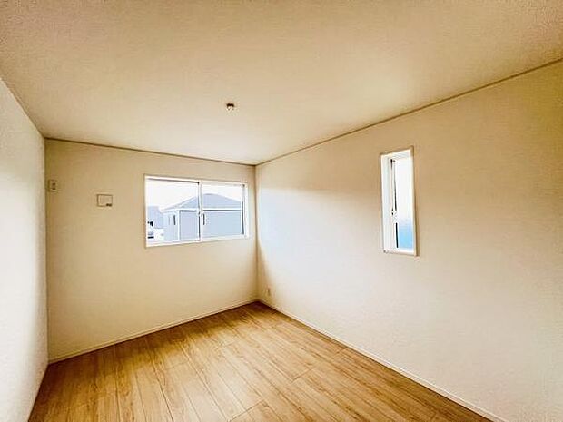 子供部屋にもちょうど良い大きさのお部屋です。