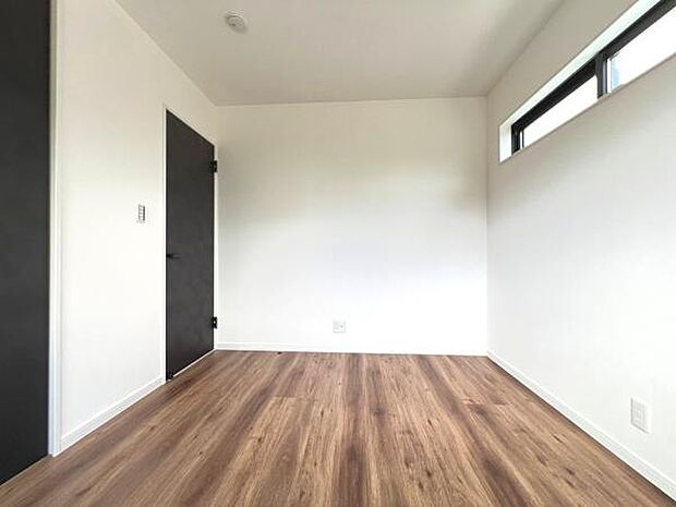 子供部屋にもちょうど良い大きさのお部屋です。