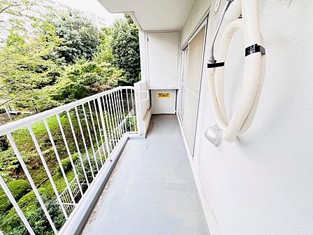 お洗濯ものを気持ち良く太陽の光で干せるのが嬉しいですね。