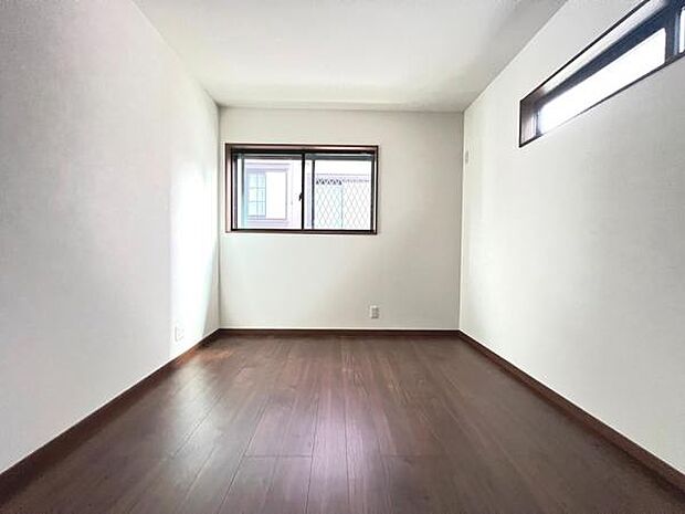 子供部屋にもちょうど良い大きさのお部屋です。