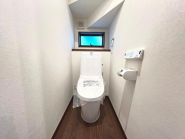 ほっと安らげるトイレ空間です。