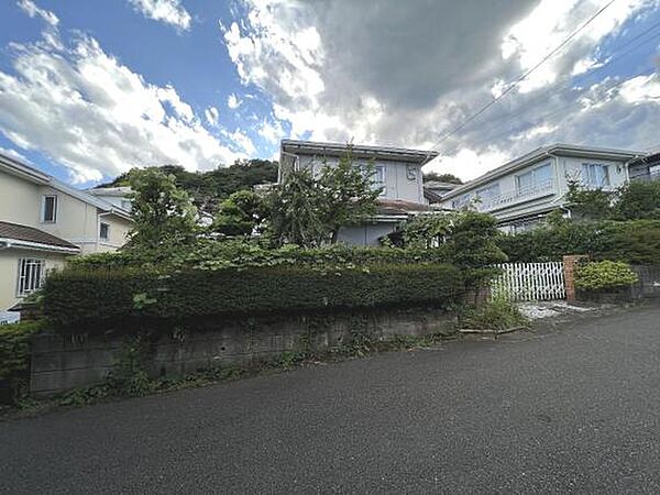 3室の和室を含む6LDK。