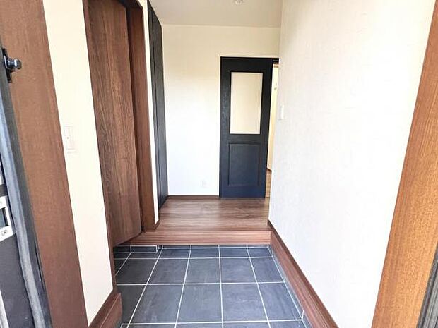 いつも気持ちよくご家族を迎えられる玄関です。